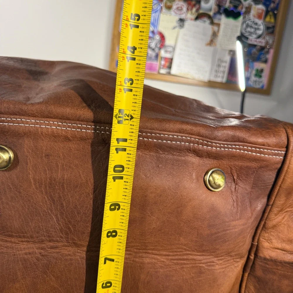 MaheTri Walker Leather Weekender 30